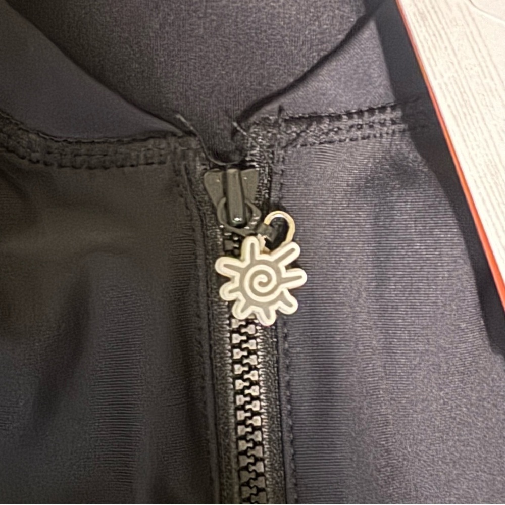NWT UVSkinz Sunwear Suit- Size 2XL - Picture 3 of 9